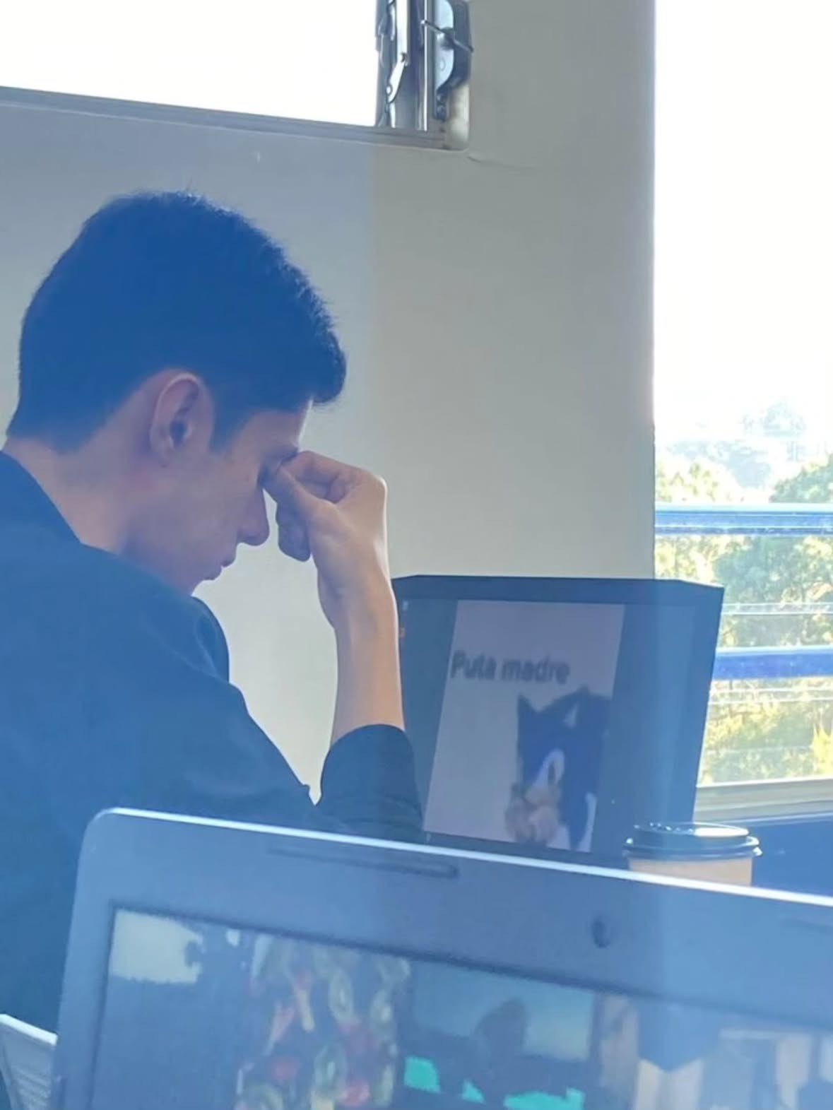 4chan地中海スレは今日も平和！？新作ゲーム、ジム論争、そして謎の「ママ起床」文化まで【海外の反応】